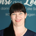 Ein Foto von einer Mitarbeiterin der Praxis
